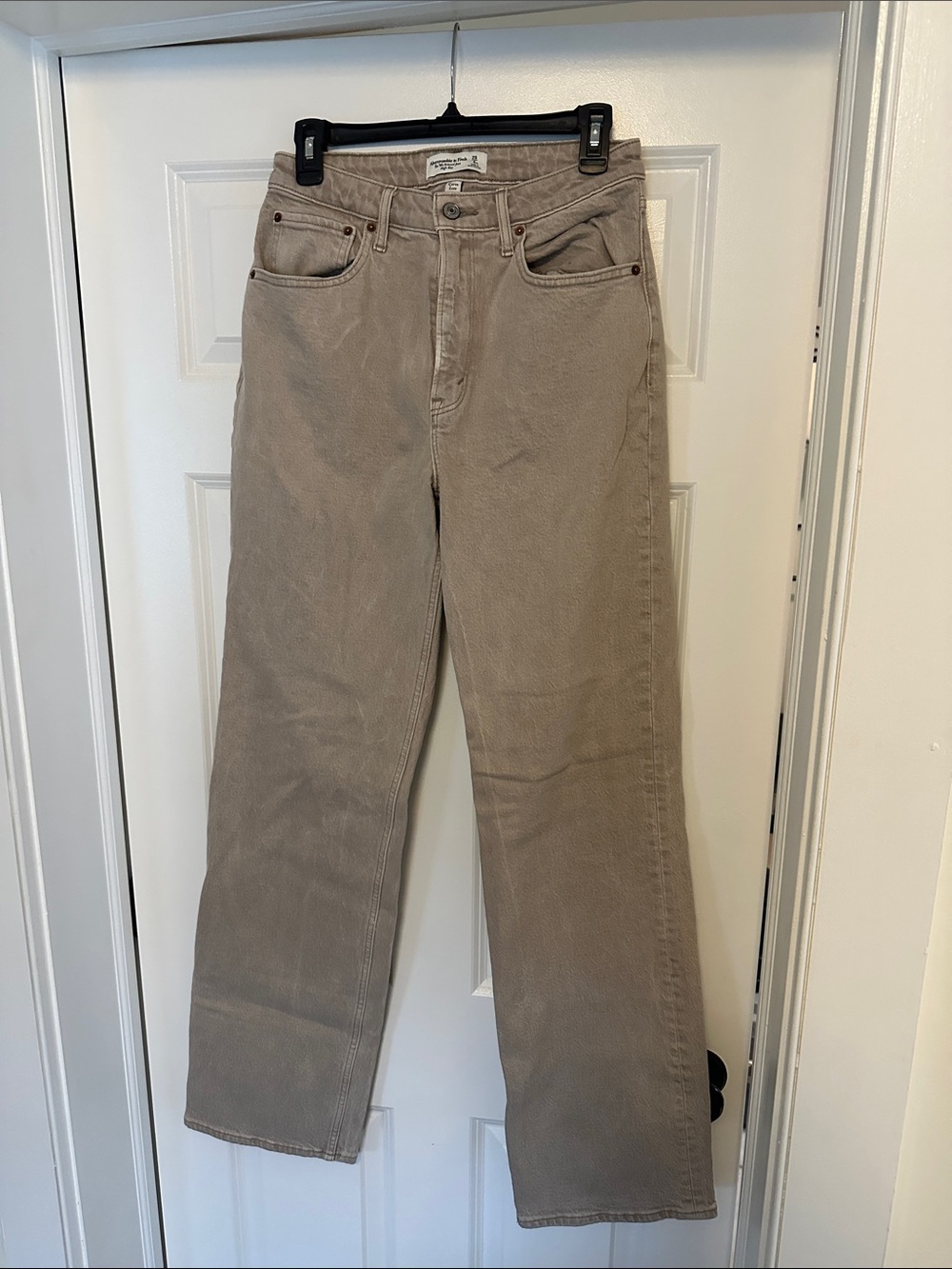 Abercrombie & Fitch Jeans in Light Beige